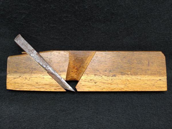 Vintage Carpenter Chisel 10" Retro Collectible Old Tool Used | Japanpricenet