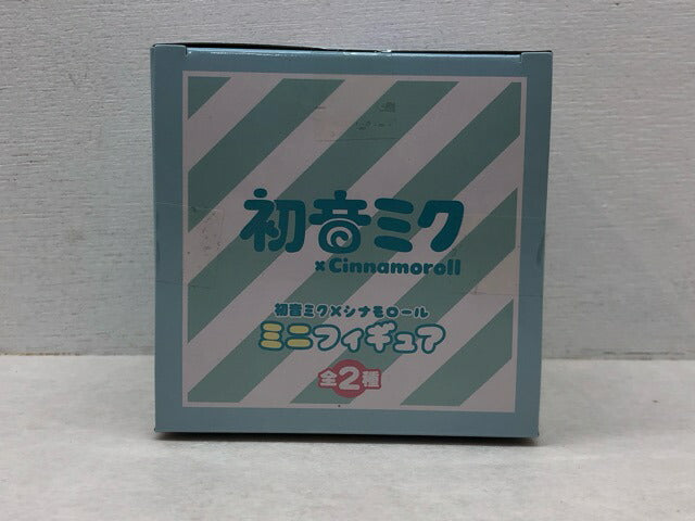Hatsune Miku Cinnamoroll Mini Figure Used 008 079
