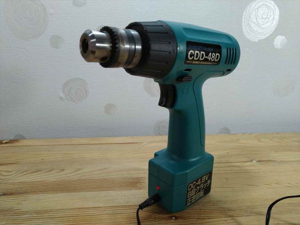 SHINKO Cordless Drill Driver CDD-48D DIY Power Tool Used, Includes Bits | Japanpricenet