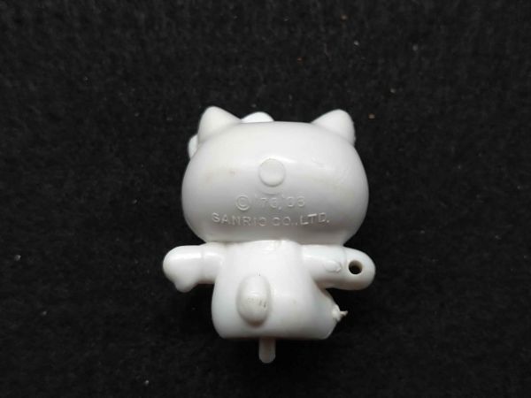 Hello Kitty Miniature Figure White Used Damaged Accessories Included | Japanpricenet