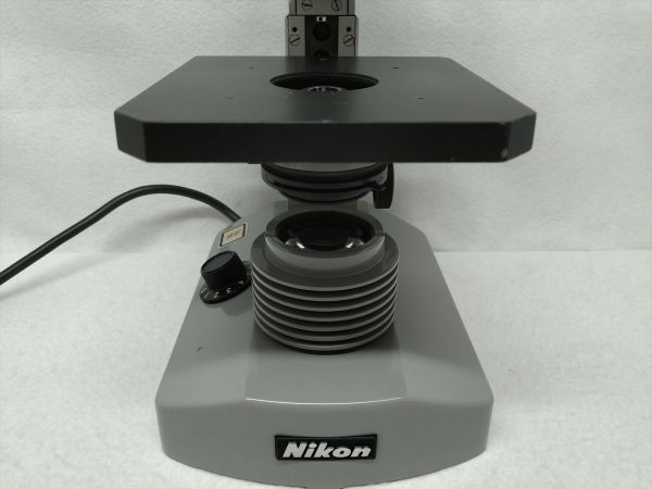 Nikon Biological Microscope Collection with Case Used Damaged in Photos | Japanpricenet