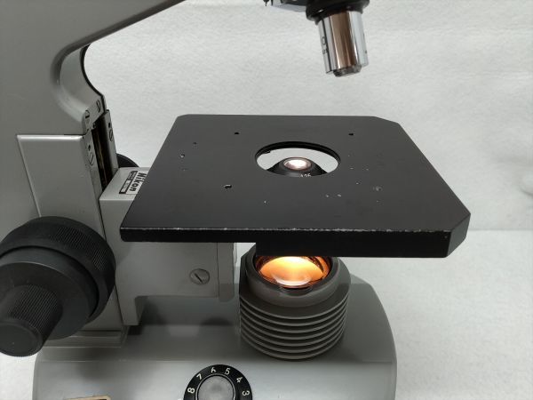 Nikon Biological Microscope Collection with Case Used Damaged in Photos | Japanpricenet