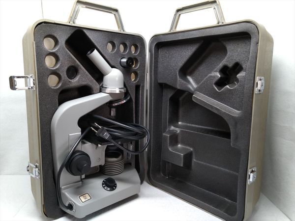Nikon Biological Microscope Collection with Case Used Damaged in Photos | Japanpricenet
