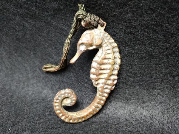 Seahorse Charm Pendant Keychain Fashion Accessory Used Small Navy Blue | Japanpricenet