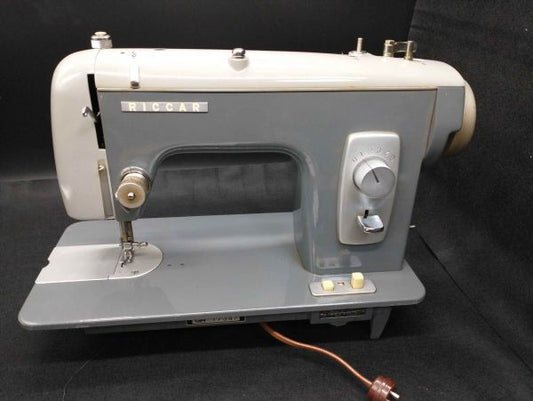 Riccar RW-6G Sewing Machine Retro Antique Used Collectible | Japanpricenet