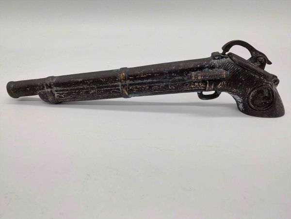 Antique Brass Matchlock Handgun Left Triskelion, Vintage Imitation Gun, Used | Japanpricenet