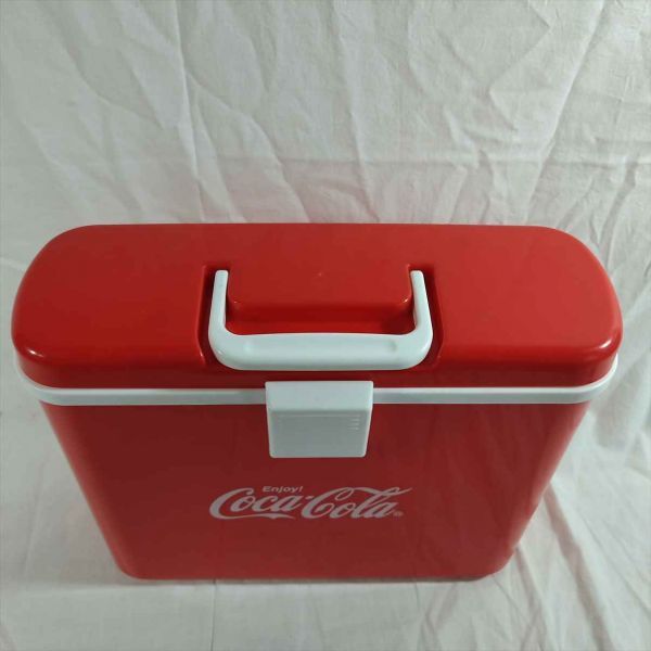 Coca-Cola Cooler Box for 4 PET Bottles, Used, Sports/Outdoor Use | Japanpricenet